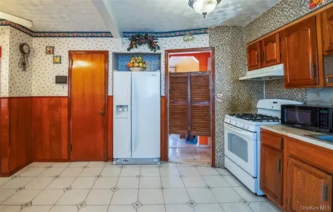 223-26 112th Avenue New York City NY 11429