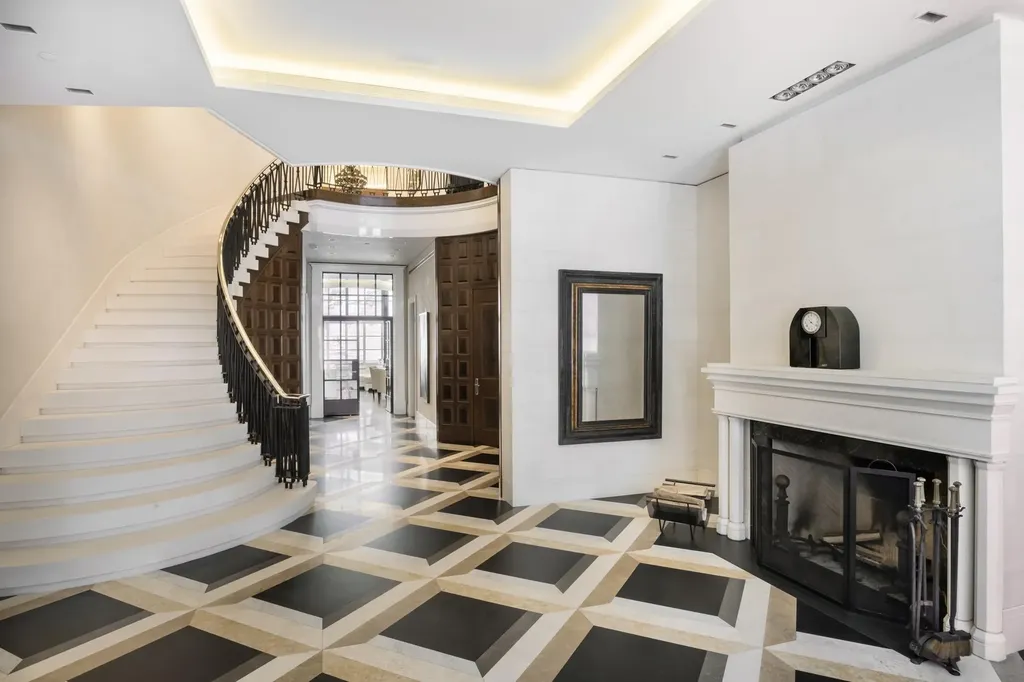 145 Reade Street New York City NY 10013