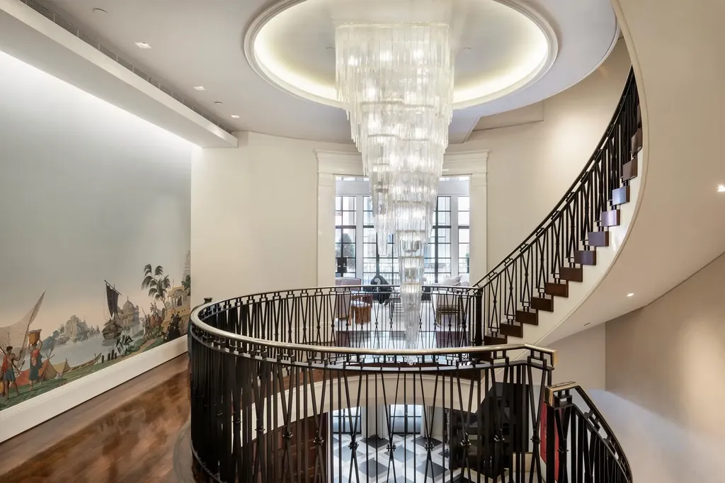 145 Reade Street New York City NY 10013