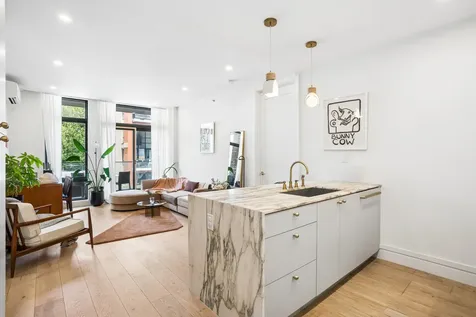 114 Lexington Avenue New York City NY 11238