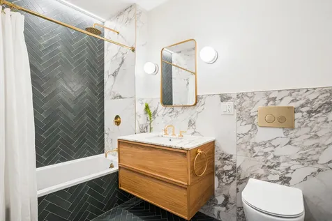 114 Lexington Avenue New York City NY 11238
