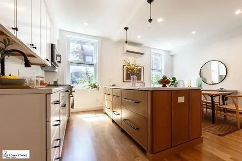 72 Verandah Place New York City NY 11201