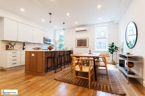 72 Verandah Place New York City NY 11201