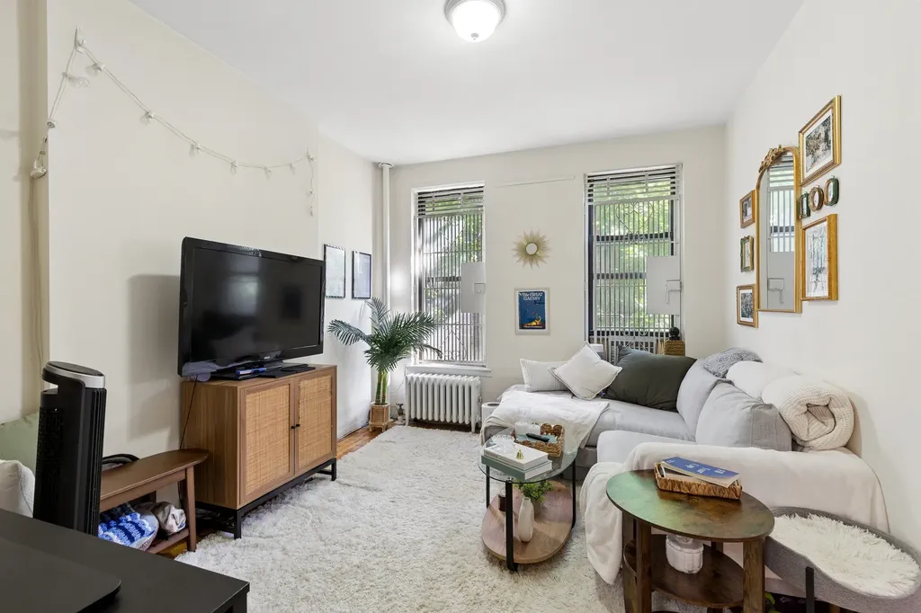 521 E 83rd Street New York City NY 10028