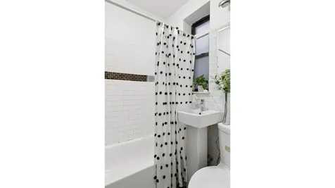 521 E 83rd Street New York City NY 10028