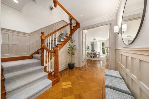 164 E 71st Street New York City NY 10021