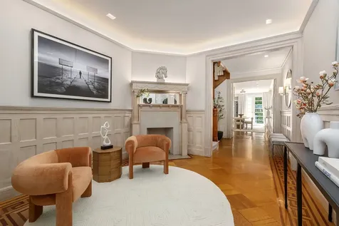 164 E 71st Street New York City NY 10021