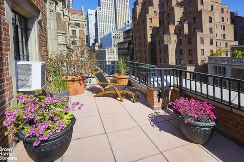 324 E 41st Street New York City NY 10017