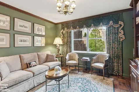 923 5th Avenue New York City NY 10021