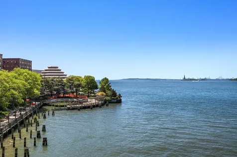 21 S End Avenue New York City NY 10280