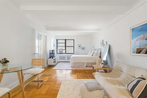 245 E 72nd Street New York City NY 10021