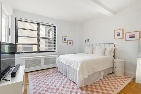 245 E 72nd Street New York City NY 10021