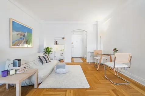 245 E 72nd Street New York City NY 10021