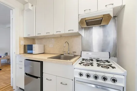 245 E 72nd Street New York City NY 10021