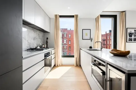 45 E 7th Street New York City NY 10003