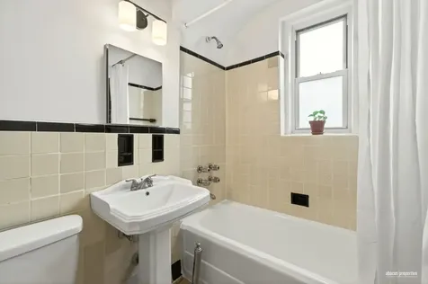 570 Ocean Parkway New York City NY 11218