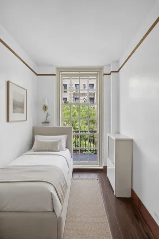 516 E 78th Street New York City NY 10075