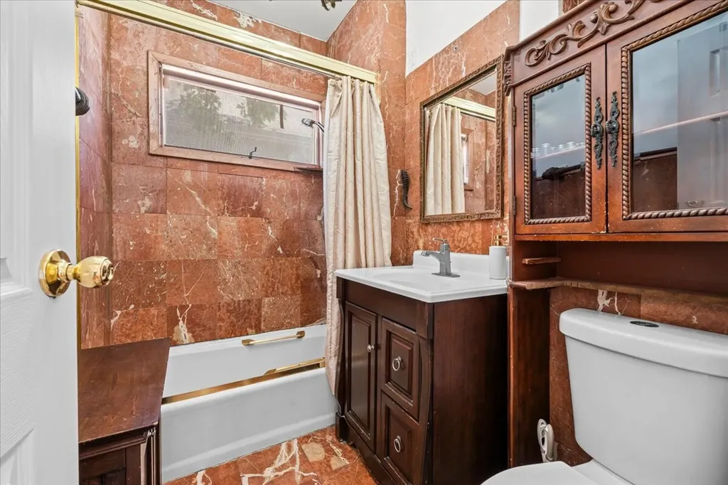 1512 E 22nd Street New York City NY 11210
