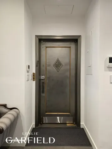 214 E 70th Street New York City NY 10021