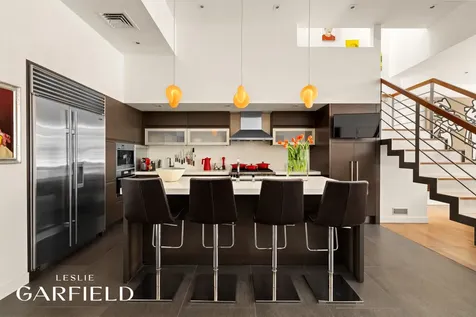 214 E 70th Street New York City NY 10021
