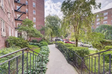 88-01 35th Avenue New York City NY 11372