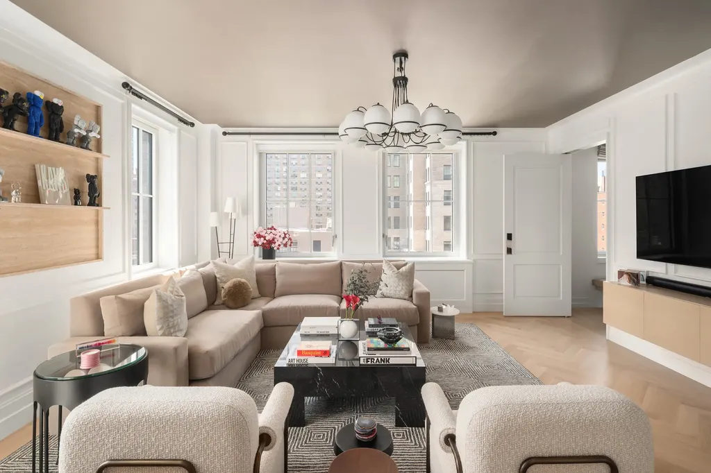301 E 81st Street New York City NY 10028