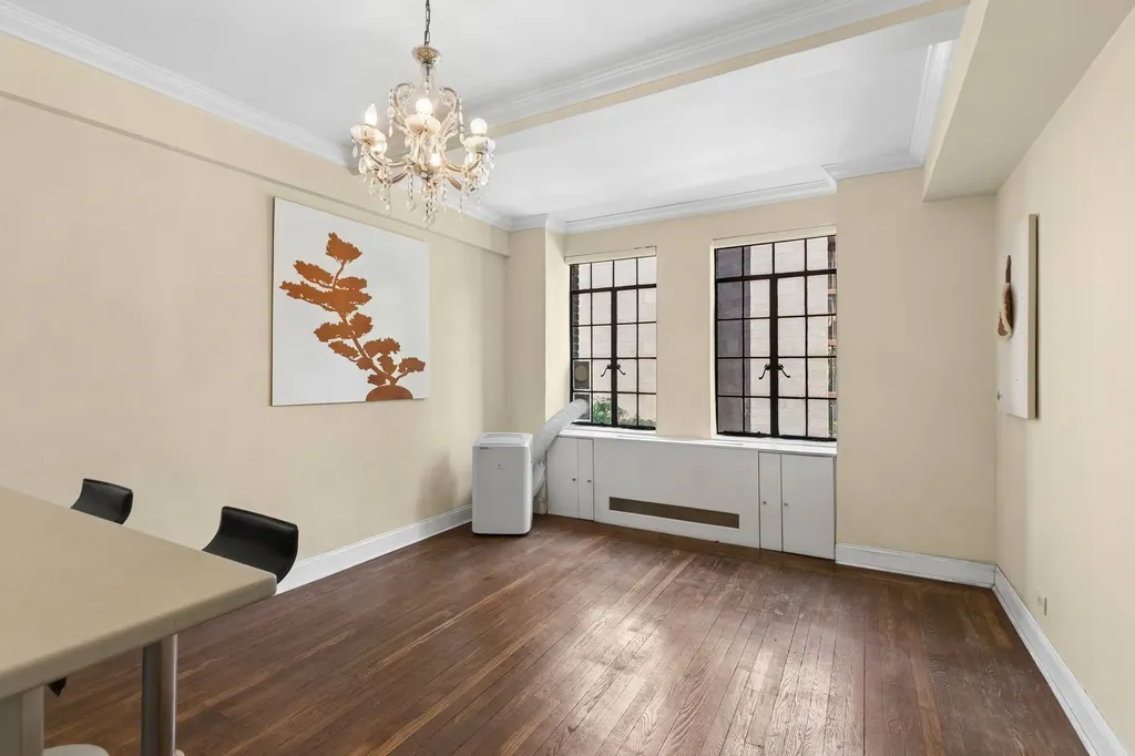 320 E 42nd Street New York City NY 10017