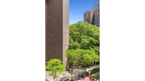 320 E 42nd Street New York City NY 10017
