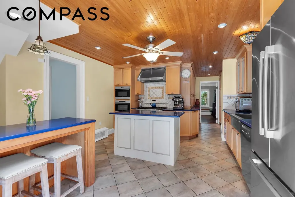 8525 Colonial Road New York City NY 11209