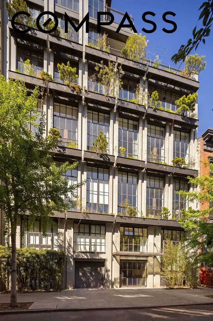 259 E 7th Street New York City NY 10009