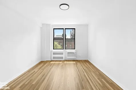 211 E 18th Street New York City NY 10003