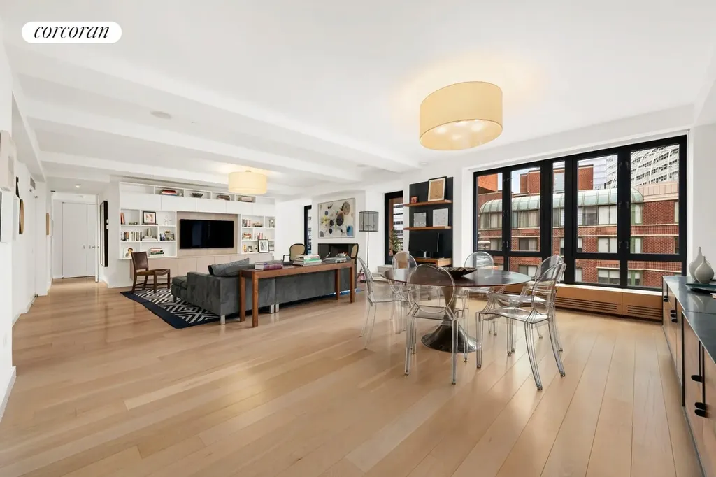 92 Warren Street New York City NY 10007