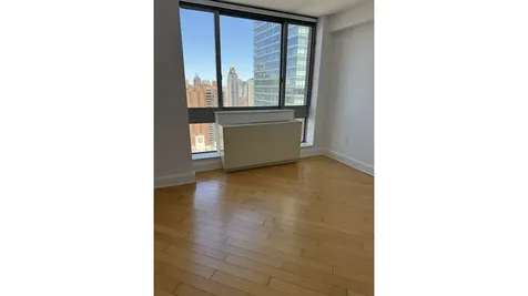 235 E 55th Street New York City NY 10022