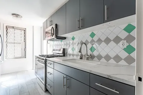 65-15 38th Avenue New York City NY 11377