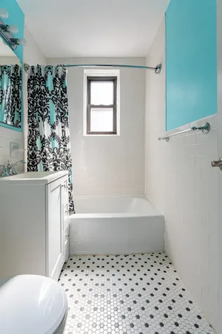 65-15 38th Avenue New York City NY 11377