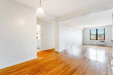 65-15 38th Avenue New York City NY 11377