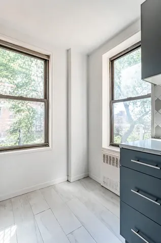 65-15 38th Avenue New York City NY 11377