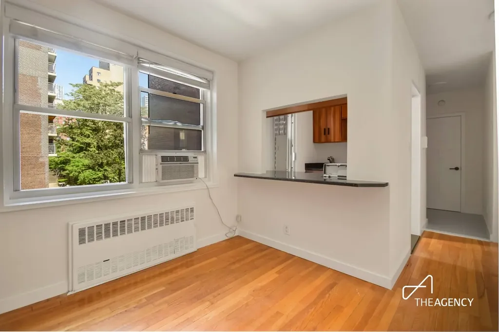 350 E 30th Street New York City NY 10016