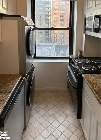 235 E 73rd Street New York City NY 10021