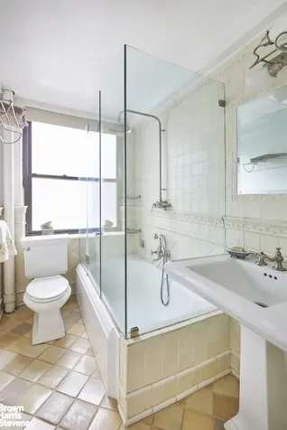 235 E 73rd Street New York City NY 10021