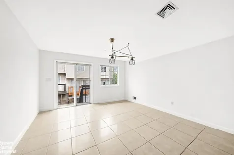 17 Tessa Court New York City NY 10304