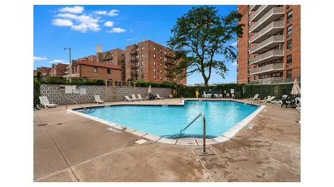 40 Brighton 1st Road New York City NY 11235