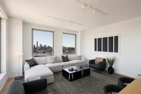 8 S 4th Street New York City NY 11249