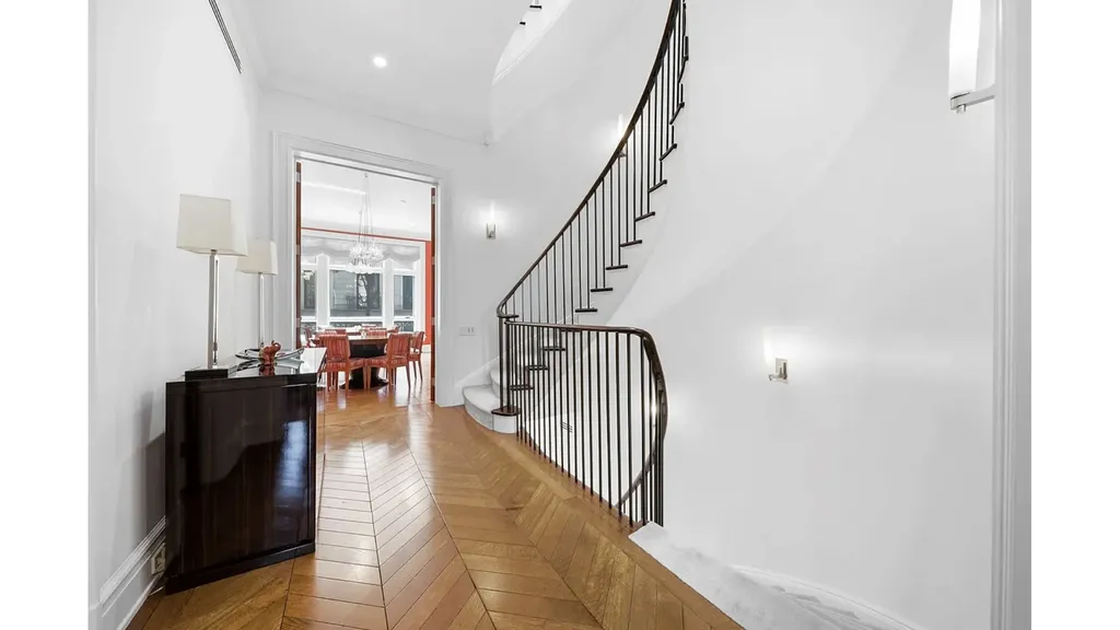 67 E 82nd Street New York City NY 10028