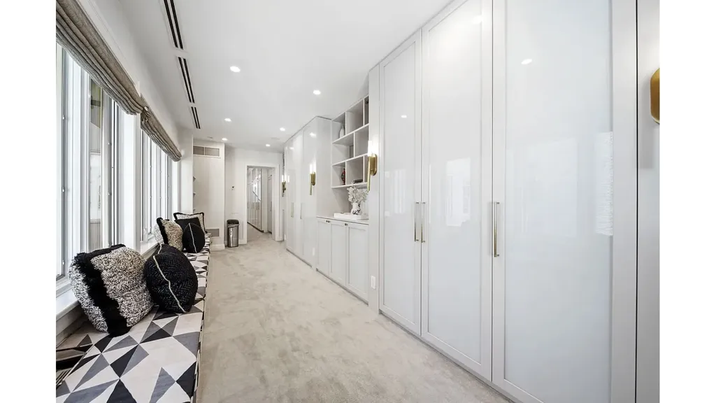 67 E 82nd Street New York City NY 10028