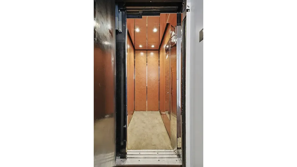 67 E 82nd Street New York City NY 10028
