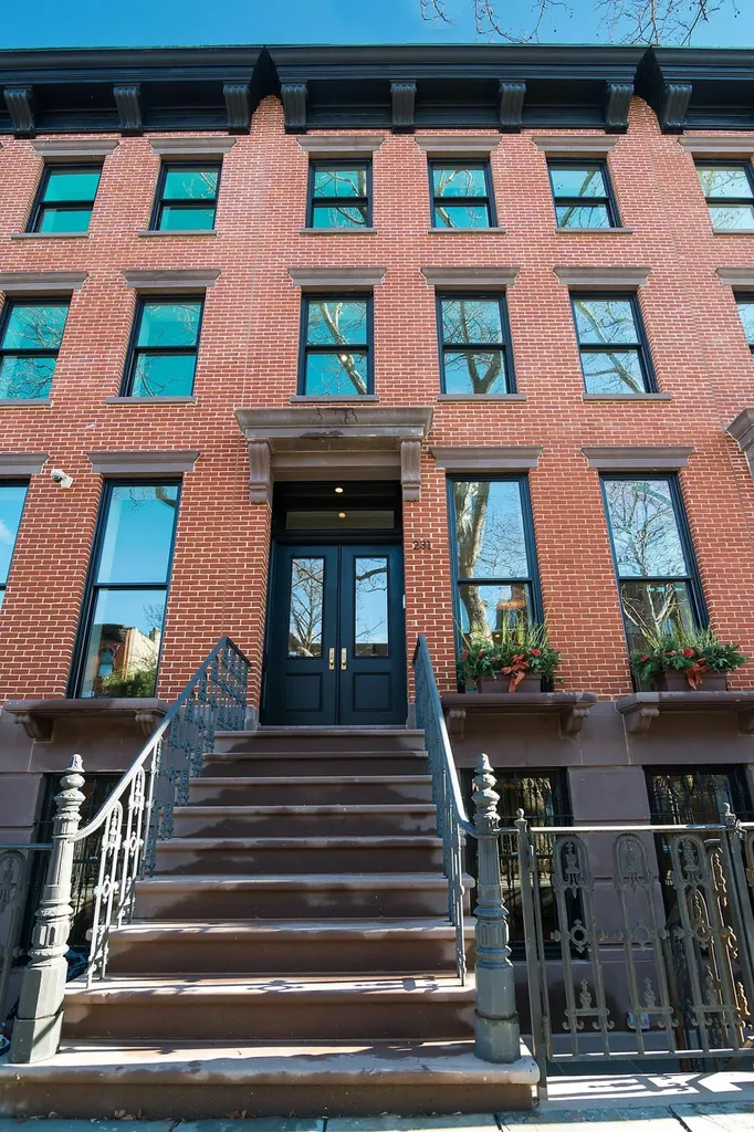 225 Carlton Avenue New York City NY 11205
