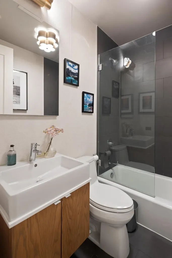 225 Carlton Avenue New York City NY 11205