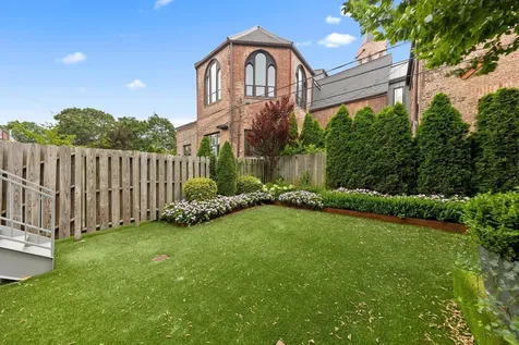 225 Carlton Avenue New York City NY 11205