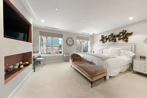 225 Carlton Avenue New York City NY 11205